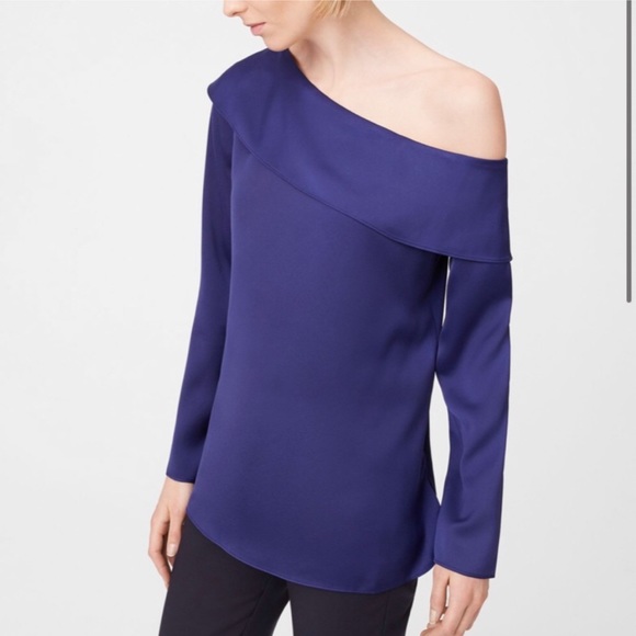 Club Monaco Kerni crepe blouse - Picture 3 of 14